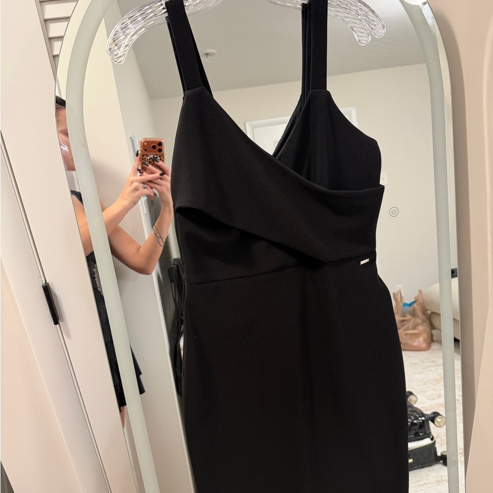 Elegant Black Dress